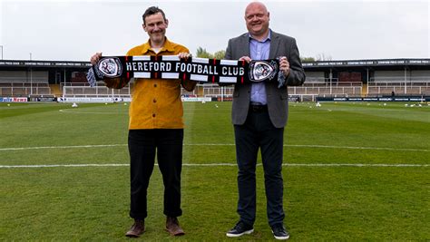 Match cancellation is 'big blow' for Hereford FC - BBC News