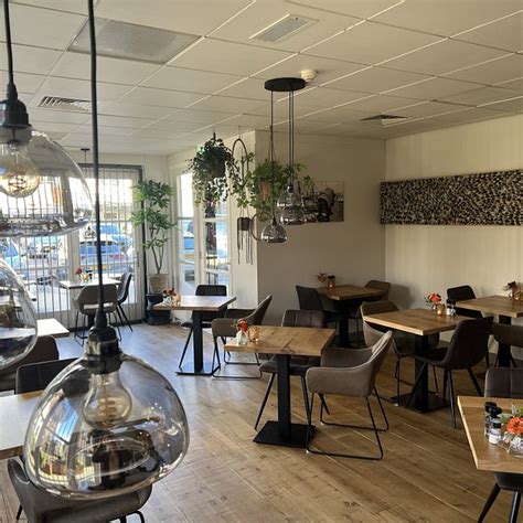 10 BEST Restaurants Near Visrestaurant Schuitemaker Sassenheim