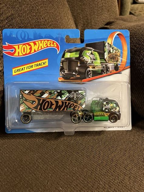 Hot Wheels Track Fleet Caged Cargo Trucks Ebay