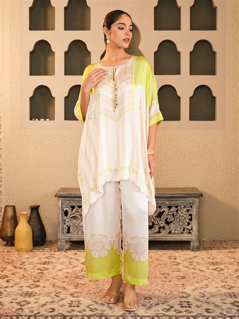 Ivory Printed Crepe Co-ord Set - Set of 2