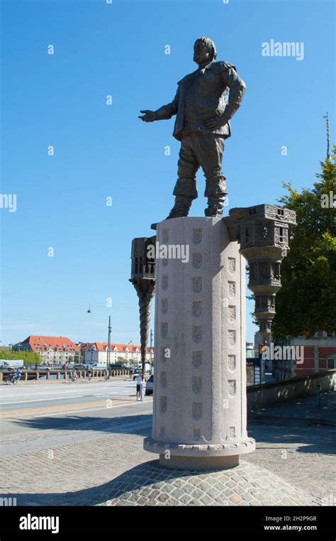 Copenhagen Denmark 02 Sep 2021 Bronze Statue Of Danish King
