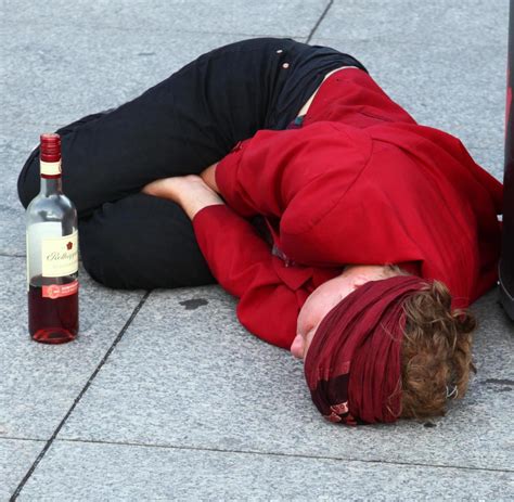 Entzugserscheinungen hast wenn du mal keinen alkohol trinkst; 55 Best Images Ab Wann Ist Man Ein Alkoholiker / Sehnsucht ...