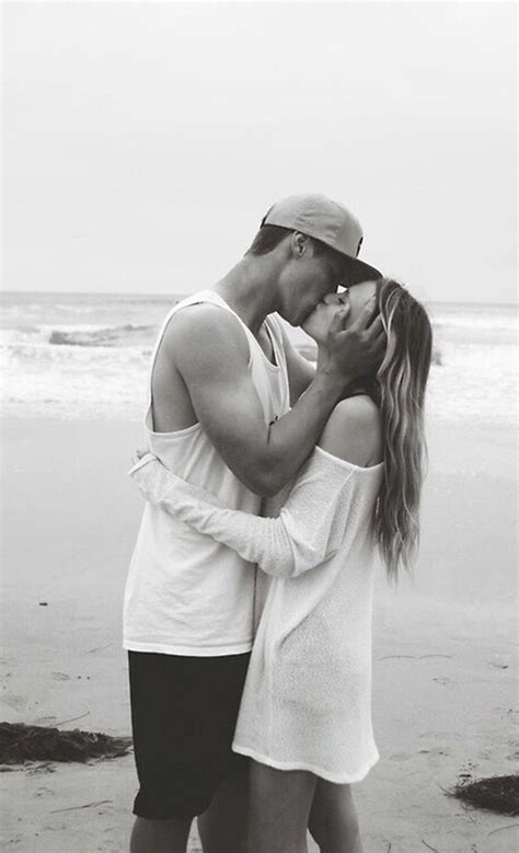 100 Cute Couples Hugging And Kissing Moments All Teens Talk Fotos
