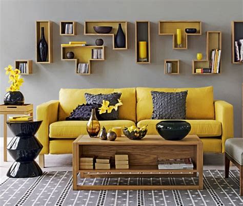 45 Gambar Hiasan Dinding Ruang Tamu | Inspirasi Desain