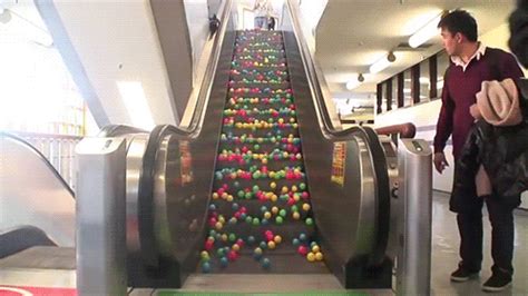 Escalator Satisfying  Find And Share On Giphy