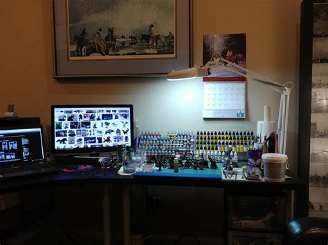 Miniature Painting Hobby Desk And Stynylrez Primer