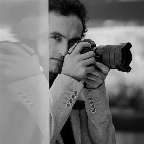 Oskar Jival Photographer