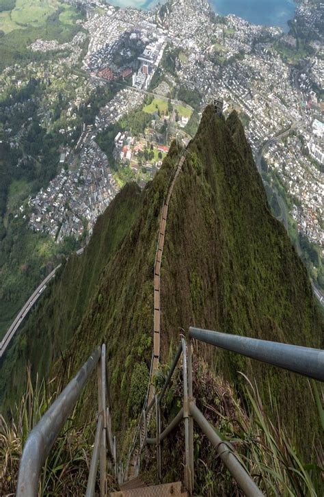 Guide Haiku Stairs Stairway To Heaven Hawaii Oh The Places Youll Go