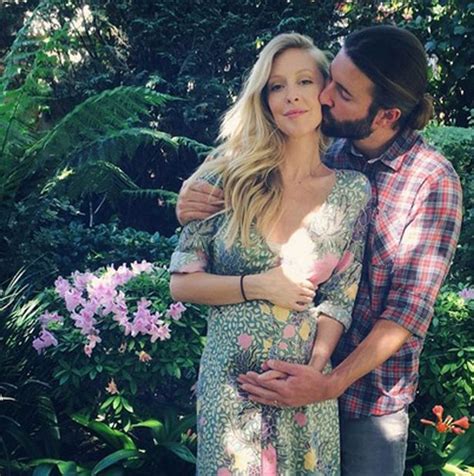 she s glowing pregnant leah jenner looks radiant as she rests a cup on her bump irish mirror