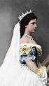 Elisabeth | Empress sissi, Portrait, Victorian fashion