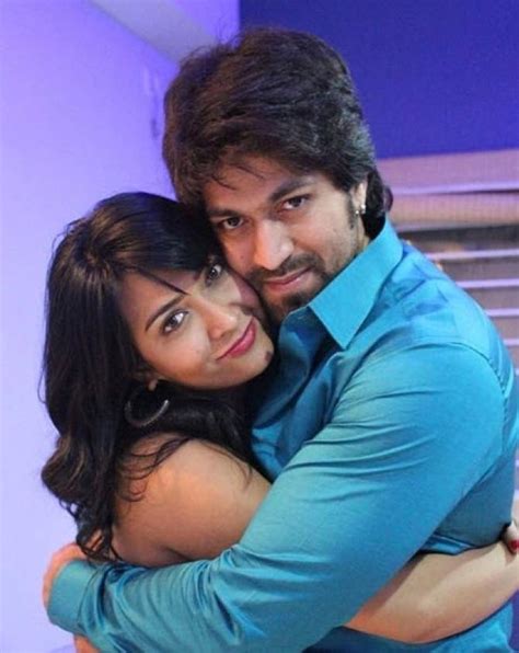 Kgf Star Yash Reveals His And Wife Radhika Pandits Secret Dating
