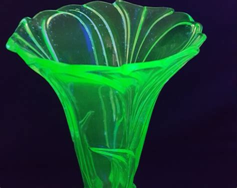 Classy Art Deco Stolzle Uranium Green Polished Glass Vase Etsy Uk