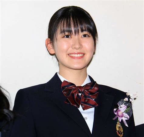 【写真 1212枚】x21：小澤奈々花らが堀越高校卒業を笑顔で報告 “ラスト制服”に感慨 Mantanweb（まんたんウェブ）