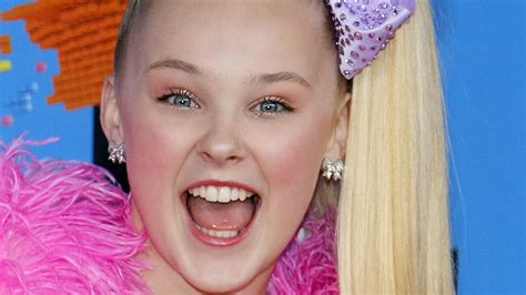 The Surprising Thing Jojo Siwa Found Most Difficult To Tell Her Mom