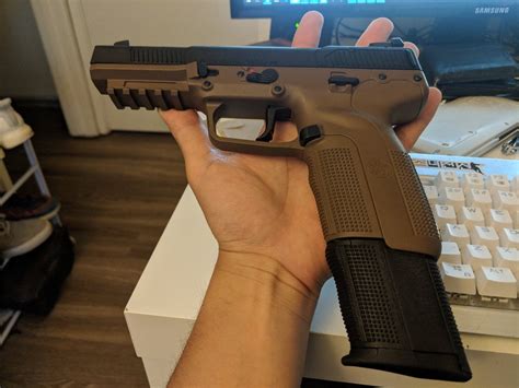 Five Seven Extended Mag Rh3vr