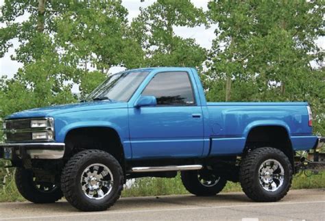 Completely Tricked Out 1997 Chevrolet Silverado 1500 Lifted Artofit