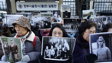 South Korea Japan Reach Landmark Deal On Wwii Korean Sex Slaves Ctv News