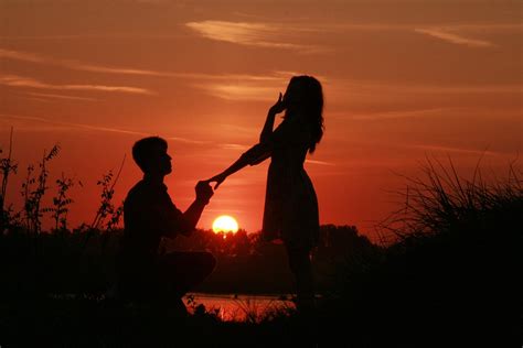 Couple Love Sunset Proposal · Free Photo On Pixabay