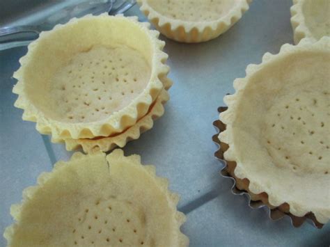 Sesuai untuk buat mini tart seperti tart cheese, tart telur atau tart buah. resepi masakan mudah: Kulit tart yang rangup