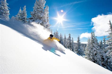 The Best Ski Season Pass Deals For California Snow Bunnies 7x7 Bay Area