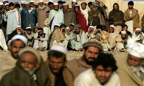 3 لاکھ سے زائد افغان مہاجرین کی وطن واپسی Pakistan Dawn News