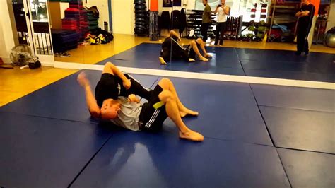Defending A Guillotine Choke With A Takedown Youtube
