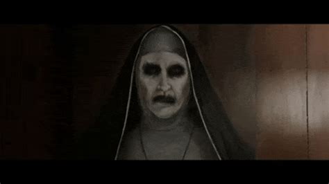 5 Hal Paling Horor Yang Dialami Pelajar Lebih Seram Dari Film The Nun