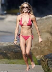 Leann Rimes Looks Jubilant As She Shows Off Her Healthy Curves In Bikini And Tiny Cut Off Shorts
