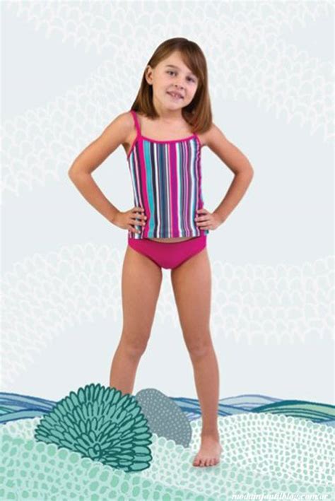 Moda Infantil Blog MALLAS Y BIKINIS INFANTILES VERANO BRILLANTINA