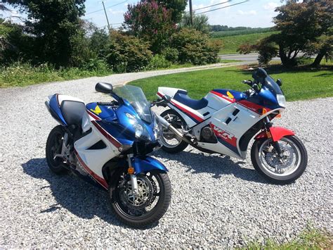 This is my own personal view, i am not a mechanic or a professional but i hope someone can. 2014 Honda Interceptor VFR800 Review Article... : motorcycles