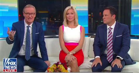 Fox And Friends Host Ainsley Earhardt Praises Trump For Carrying Wads