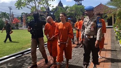 indonesia parades foreigners arrested for drugs in bali malaysia today