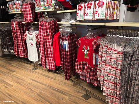 Sneak Peek: Disney Christmas Merchandise Arrives in Parks and Stores ...