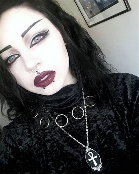 Louise La Fantasma Goth Beauty Dark Gothic Fashion Goth Women