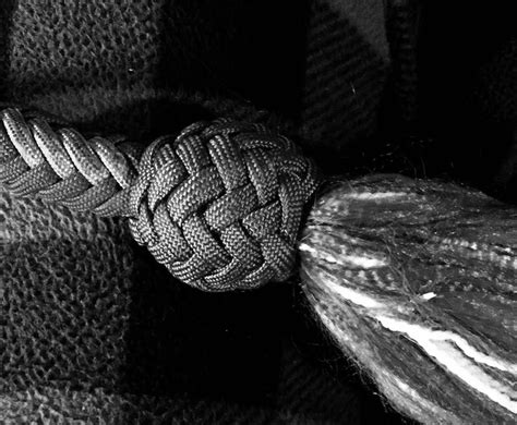 Most popular paracord knots reviewed with detaild instructions. Herringbone knot! | Horse jewelry, Horse diy, Paracord braids