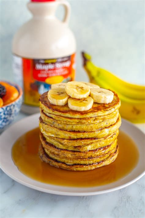 2 Ingredient Banana Egg Pancakes Meal Prep The Girl On Bloor