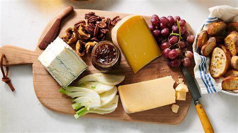 How To Make A Cheese Board The New York Times