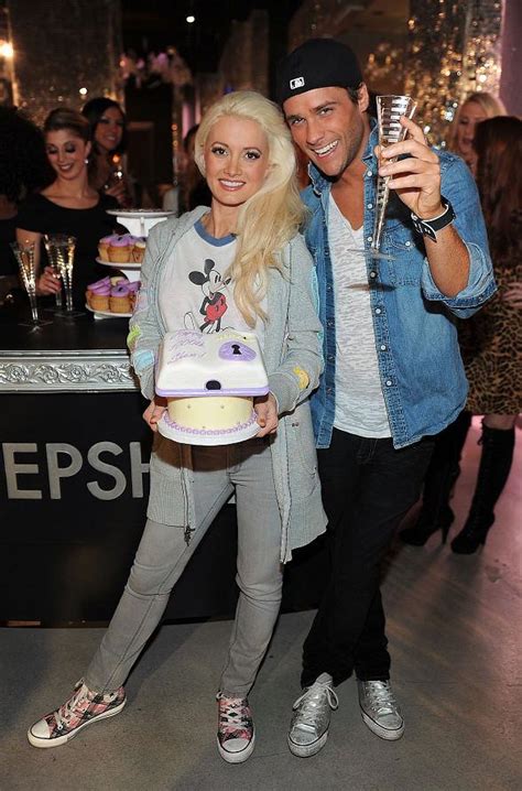 Holly Madison And Peepshow Celebrate 1000 Shows