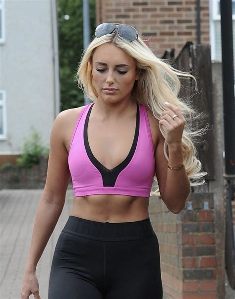 Amber Turner In Leggings Heads To The Gym In Essex Celebmafia