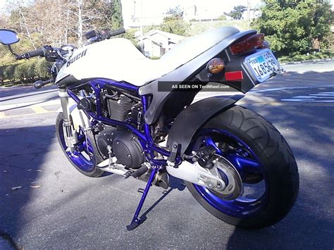 Posted on august 13, 2020 by admin. 2001 Buell X1 Lightning