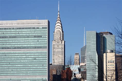 news-chrysler-building-is-again-up-for-grabs-travel
