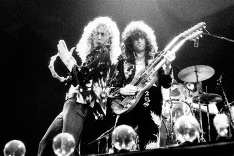 Led Zeppelins Whole Lotta Love Named Greatest Guitar Riff Of All Time By Radio 2 Listeners