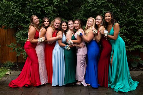 Lynbrook High Schools Class Of 2020 Celebrates Prom Herald Community