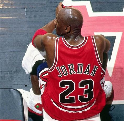 Pin By Ochc On Jordan Michael Jordan Basketball Michael Jordan