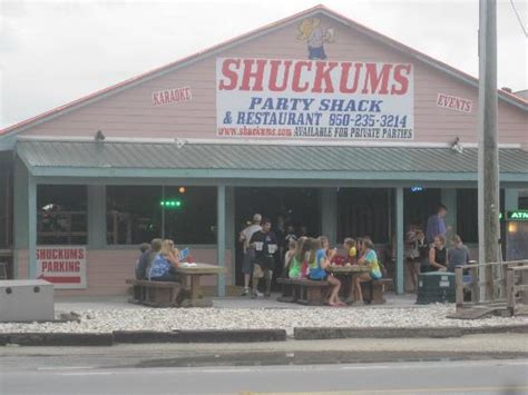No Need For Neon Signs Just Great Food Here Picture Of Shuckums