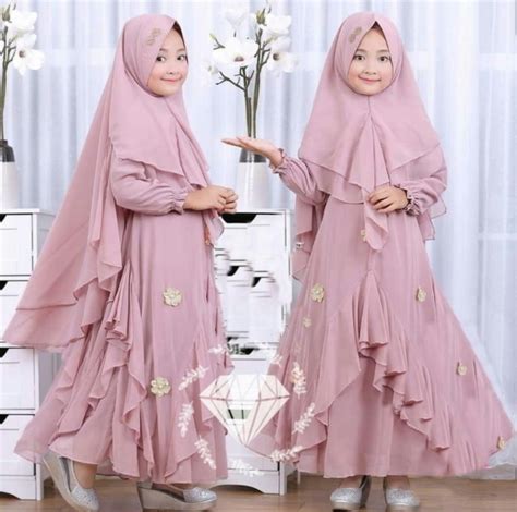 Bingung menentukan pilihan baju pesta untuk anak? Awesome Baju Pesta Anak Perempuan Muslim | This Little Piggy's