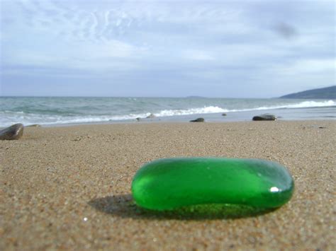 How To Collect Or Find Seaglass Or Beach Glass Where Are The Perfect Beaches And How To Find