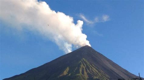 Status Gunung Karangetang Di Sitaro Waspada Ini Rekomendasi PVMBG Tribunmanado Co Id