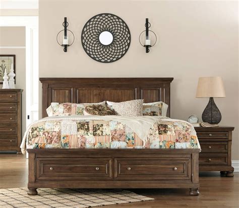 Ashley Furniture Flynnter 2pc Bedroom Set With Queen Panel Storage Bed