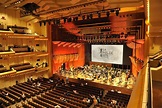 Avery Fisher Hall, Lincoln Center Editorial Photo - Image of alan ...